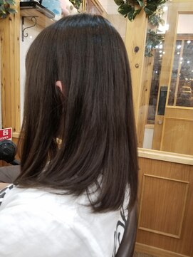 ルークス 中央林間(LOOOKS) ナチュラルアッシュブラウンで艶髪