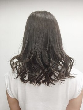 クアトログランシュ 水戸店(QUATRO×GranCieux) アッシュグレー★QUATRO★