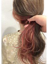 バベル(BABEL Hair Design)&nbsp;【BABEL】インナーカラーピンク＿耳かけ厚めバング