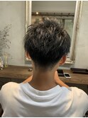 ツーブロック爽やかショート
