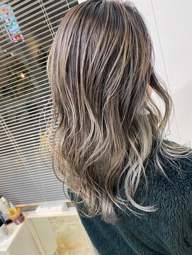 ナイーブヘアデザイン(NAiVE HAIR DESIGN) 【NAiVE hair】バレイヤージュハイライト