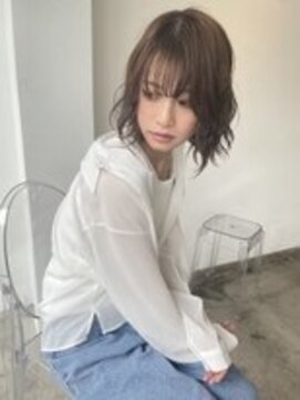 ヘアサロンM 新宿 波巻きヘア