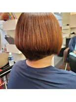 榮美容室 本店 ボブ
