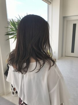 マジックデイズ(Magic Days) 大人可愛い♪大きめゆったりロングパーマ