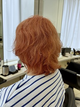 ルイス(LUYS) オレンジショートウルフ【寺尾明子】