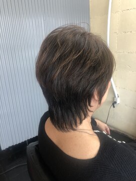 アニイボブ Annie & Bob ショートウルフ