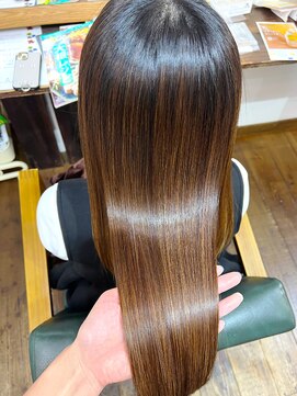 ル コワン ククー(Le coin coucou) 酸性ストレート