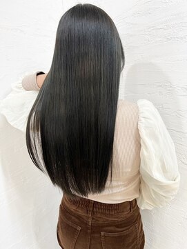 ブルー(BLUE) 黒髪/ボブルフ/ネビージュ/韓国/ワンレン/盛岡/髪質改善/前髪