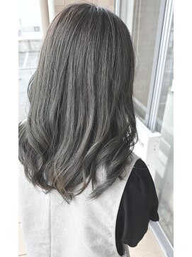 トリニティ(trinity) ハイライトカラーミルクティーベージュケアブリーチダブルカラー