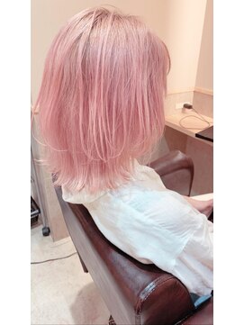 アトリア コースト 横浜(Atria Coast) ブリーチ×ミディアムウルフ