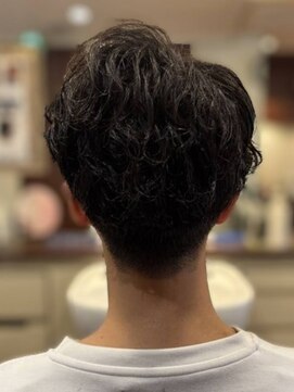 スカイ 亀戸店 (sky) ハイライト/マッシュパーマ/アッシュブラック<理容室>[亀戸]