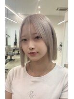 ノートエートル 西金沢(Nought etre)&nbsp;ホワイトベージュカラー10代20代ブリーチカラー