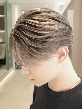 シナジー 本厚木(synergy) ベージュメンズバレイヤージュ