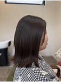 ミディアム　外はね　切りっぱなしスタイル