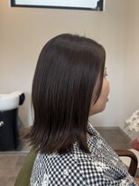 シロノハコ(SHIRO no HAKO)&nbsp;ミディアム　外はね　切りっぱなしスタイル