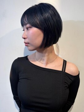 ブロック ジャポン(bloc japon) ブルーブラックボブ レイヤーボブ 顔周りカット/長峯千紘