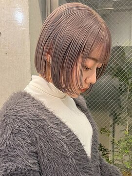 ヒュエ 表参道(Hue) ベージュカラー/ブリーチ/レイヤーカット/髪質改善._.