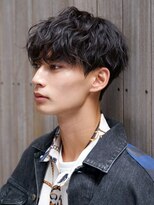 ルーシー 名古屋栄(LUCEY)&nbsp;センターパートニュアンスパーマフェザーパーマ波巻きパーマ