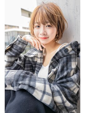 サングース(Sungoose) sungoose ショートボブニュアンスカラーセンターパート