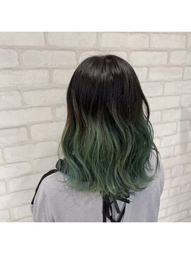 ビス リアン 川口店(Vis lien) 大人かわいい/インナーカラー/グラデーション/ケアブリーチ/小顔