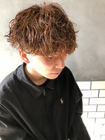 ティダスマイル(tida smile)&nbsp;ツイストスパイラル サイドパート 韓国マッシュ