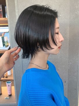 ロンド 表参道店(Lond) Lond表参道【伊杏】センターパート　ショートウルフ