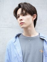 ナチュラルアッシュベージュラフスタイリングセンターパート