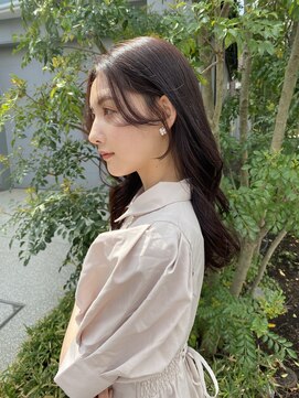 ガーランド (Garland) 大人かわいい顔まわりレイヤー/シースルー前髪/ピンクベージュ