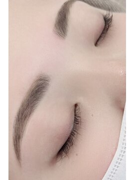 ウイ バイ ファースト 北四番丁店(u'i by first) 眉毛Wax☆スタイリッシュ エレガンス眉