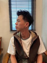 ビーバイエイトジェンツ(Bee by EIGHT GENTS) MEN'S HAIRウルフアッシュブラックカルマパーマベリーショート