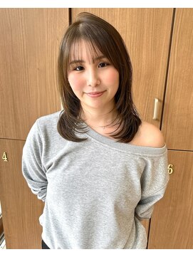 アメリ(Amelie) アメリ女子の顔周りカット♪