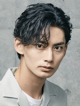 フィフス 仙台(fifth) 仙台ニュアンスパーマセンターパートフェザーパーマ毛流れパーマ