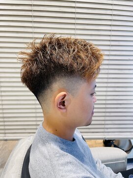 イメージア 町田店(IMAGE A) スキンフェード刈上げブラウン@20代30代40代50代