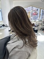 アヤメ 巣鴨店(ayame)&nbsp;(ayame巣鴨)白髪ぼかしハイライト_セミロング_tokio_巣鴨5