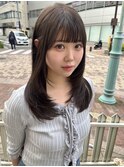ミディアムレイヤーカット×グレージュカラー