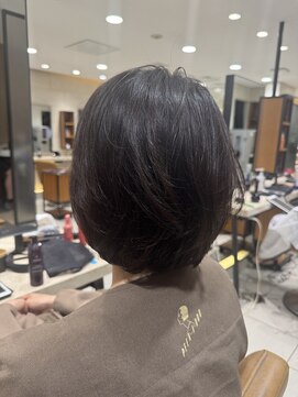 ピークアブー アヴェダ 池袋東武(PEEK-A-BOO AVEDA) ふんわりボブスタイル