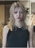 ホワイトブロンドカラー