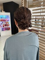 ラ シェンテ エイジア 川西(La Sente Aja)&nbsp;【ヘアアレンジ】ふわふわシニヨン