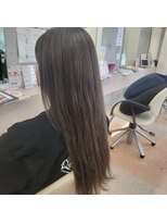 キッカ(Kikka)&nbsp;大人アッシュ