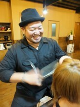 美容室 福山&nbsp;福山 徳臣