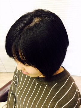 シュエット(chouette) きれいめショートボブ