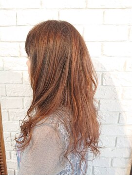 ヘアークリアー 蕨 ゆる巻きロング