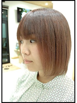 メタ(META) カット+毛髪再生縮毛矯正ストレート(クリスタル縮毛矯正)