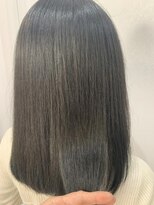 ネイビーブルージュでお洒落color【タビラマユミ】
