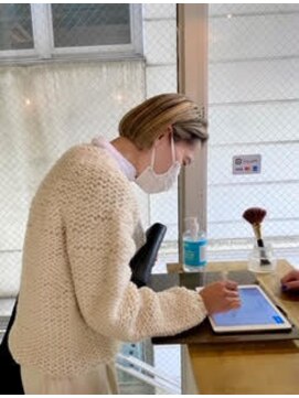 フォーク(folk) ハイトーンボブ