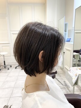 アヴァンス 天王寺店(AVANCE.) 【ハンサムショート】×【小顔効果】