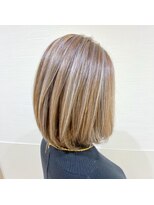 ケンジ 平塚 アネッタ(KENJE annetta)&nbsp;白髪ぼかしハイライトカラー★髪質改善カラー