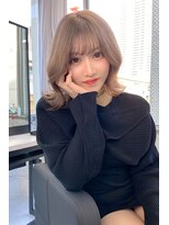 リア 大阪梅田(Ria)&nbsp;～くびれヘア　ミルクティーべージュ～【Ria 大阪 梅田】