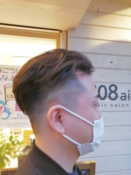 ハチマルハチ エアー 向ヶ丘遊園店(808 air) 外国人風フェードバーバースタイル