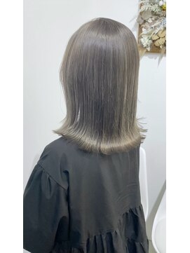 アイズ ヘアー メイク(I's hair make) カーキ ベージュ グレー